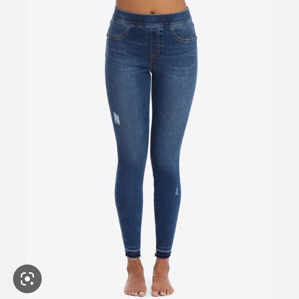 Spanx Distressed Skinny Jeans Size M‎